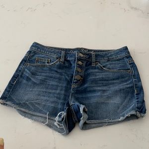 Universal threads Jean shorts